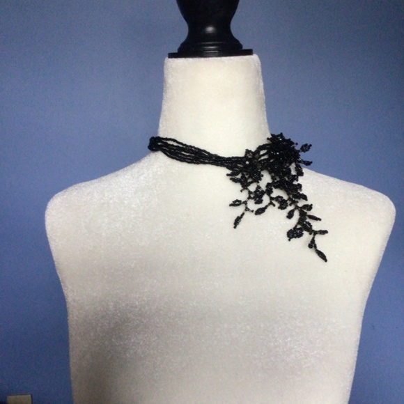 Stunning Black Beaded Vine Choker Necklace - Picture 8 of 12